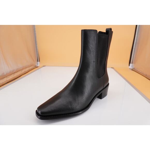 Tory Burch Sierra Black Leather Chelsea Ankle Booties SZ 7.5 Pointy New $435 - Picture 8 of 11